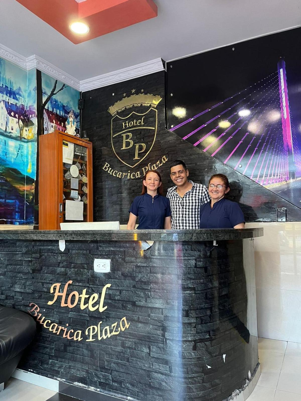 Hotel Bucarica Plaza 布卡拉曼加 外观 照片
